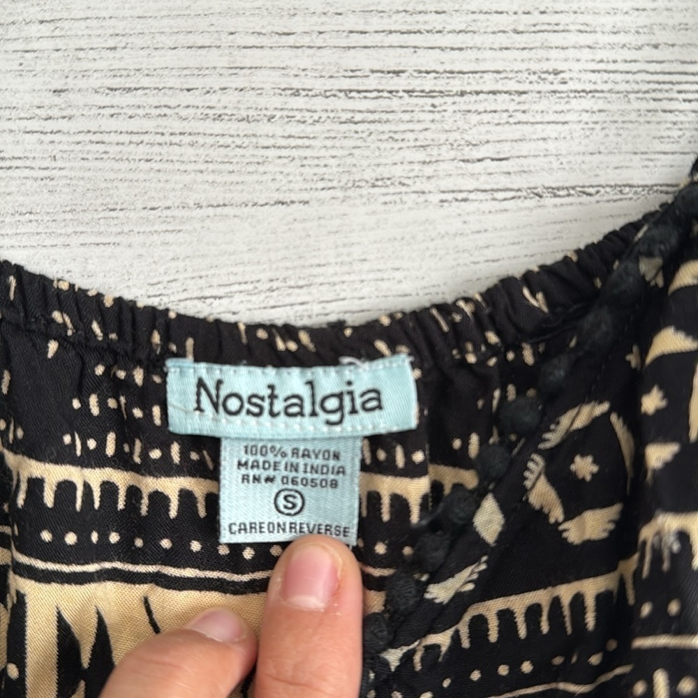 Nostalgia Patterned Capri Romper | SIZE S - Picture 9 of 10